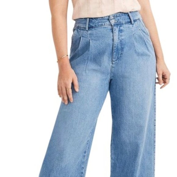 Madewell Denim - Madewell BNWT sz 6 Jeans pleated front super wide